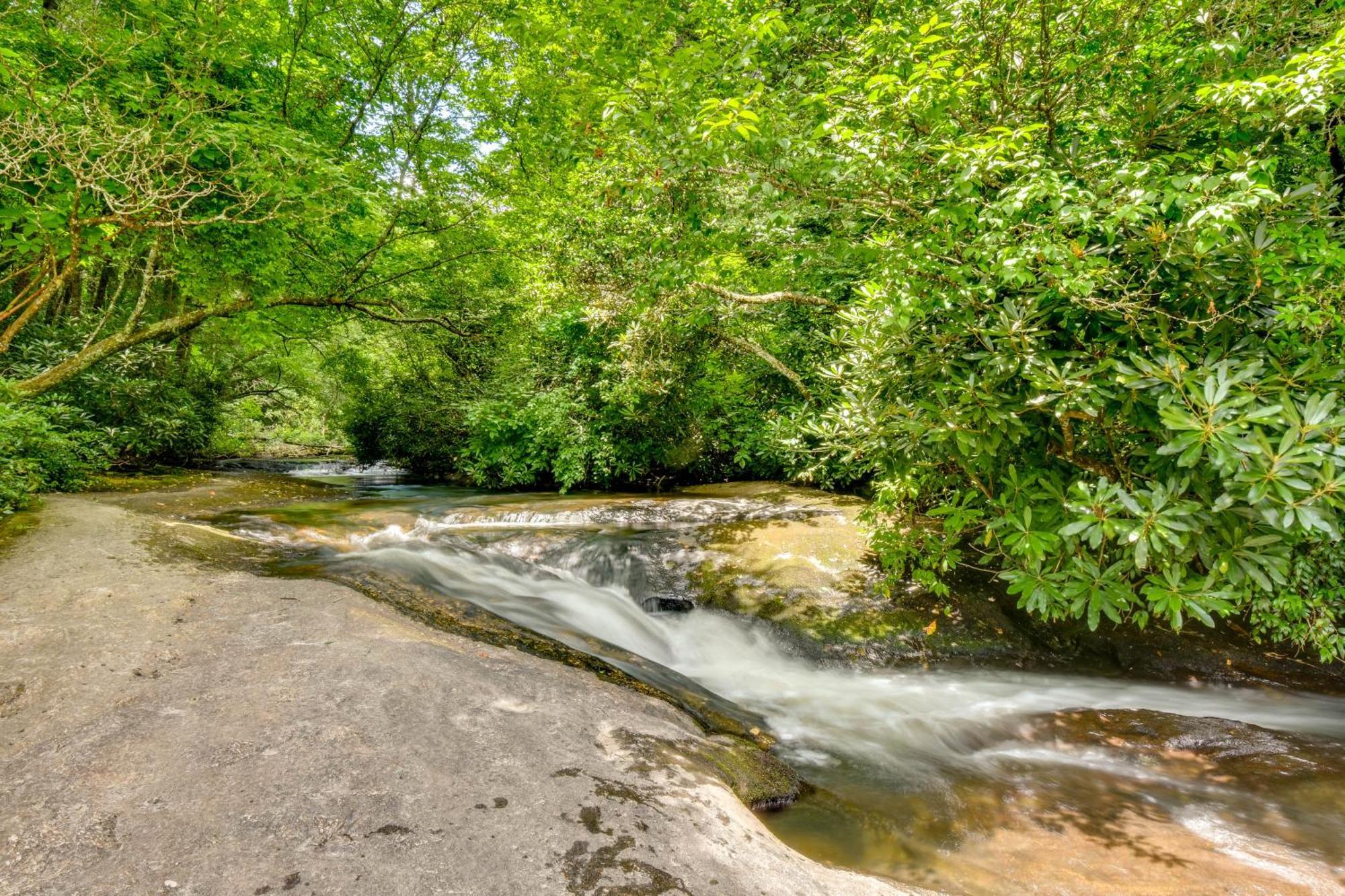 Enchanting Highlands Cottage With Pond And Falls! Εξωτερικό φωτογραφία